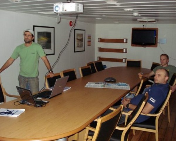 DSC06695 (Small)